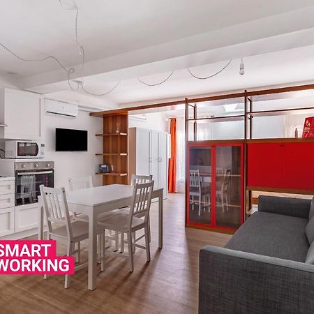 Bright And Cozy Studio By Wonderful Italy Bolonya Dış mekan fotoğraf